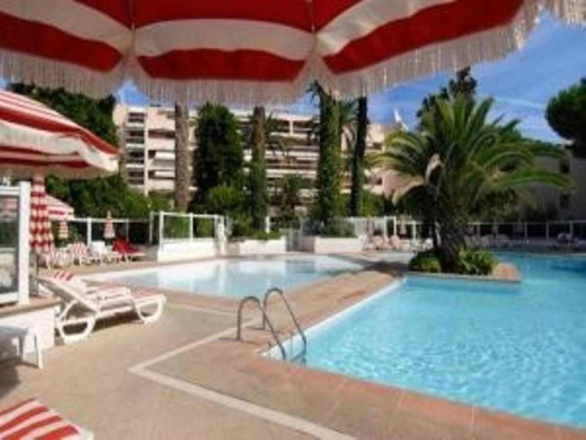 Appartement Accueillant A Golfe Juan 30 M² Piscine Zewnętrze zdjęcie